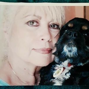 Meet your Posher, Kay